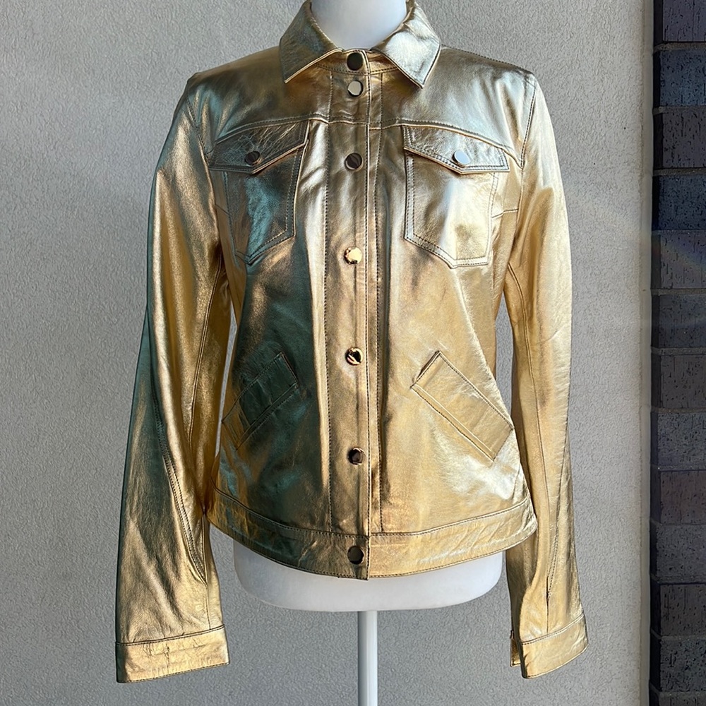 Leather jacket. Gold color. Size 38. Excellent condition.
